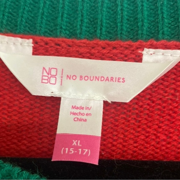No Boundaries Christmas Cat Sweater - Picture 6 of 6